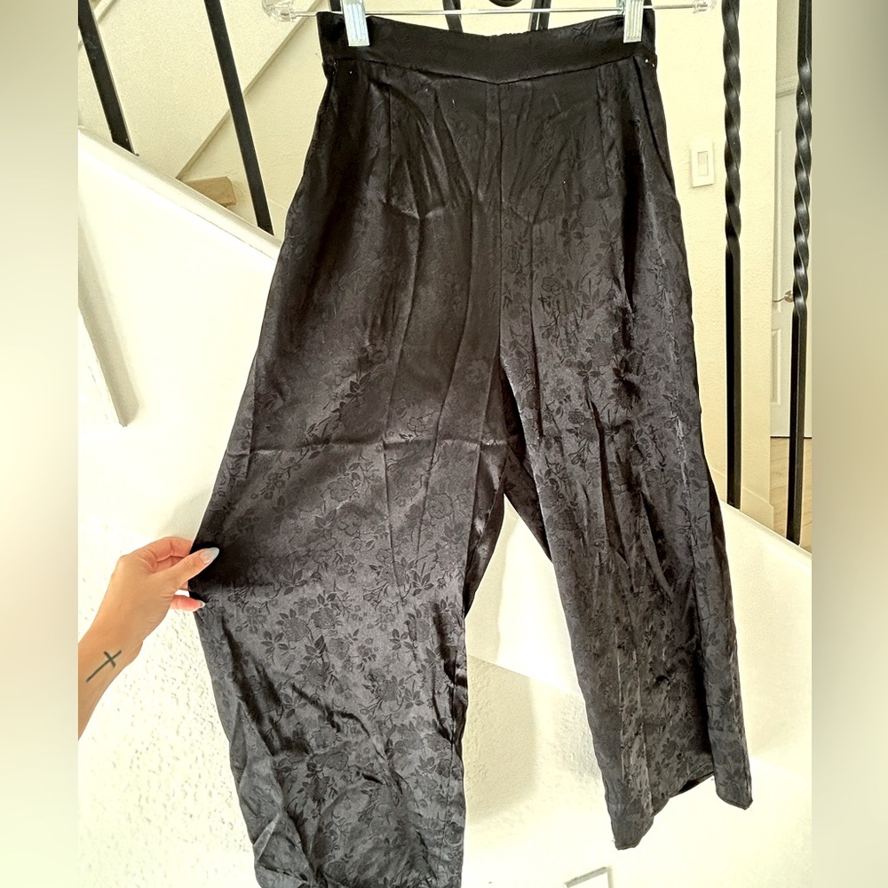 Black Floral Wide Leg Pant